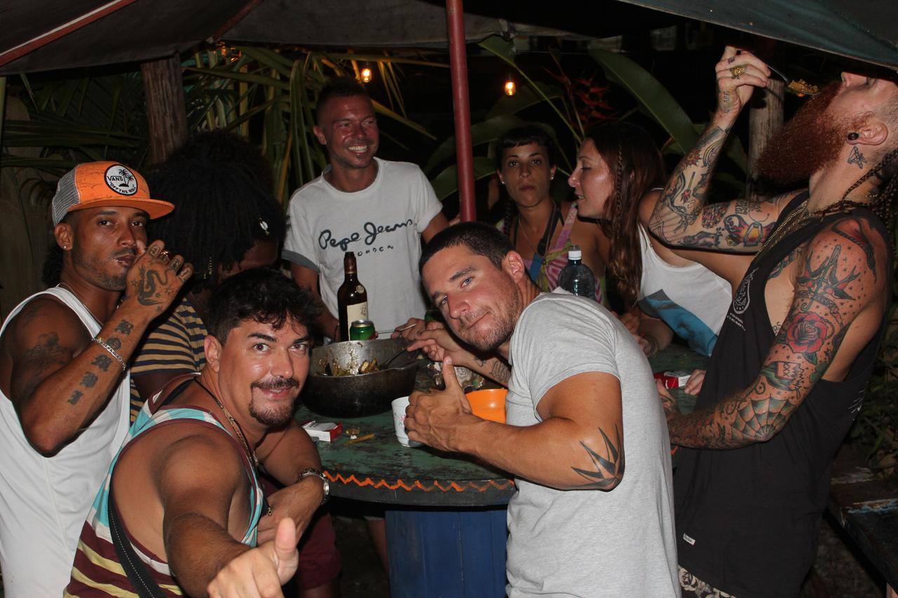 Coconut Hostel Bocas Town מראה חיצוני תמונה