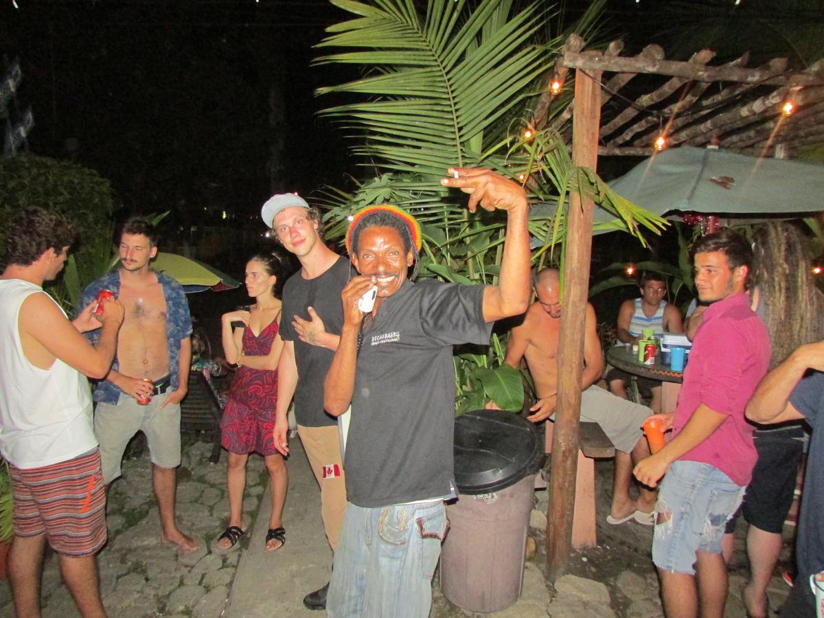 Coconut Hostel Bocas Town מראה חיצוני תמונה